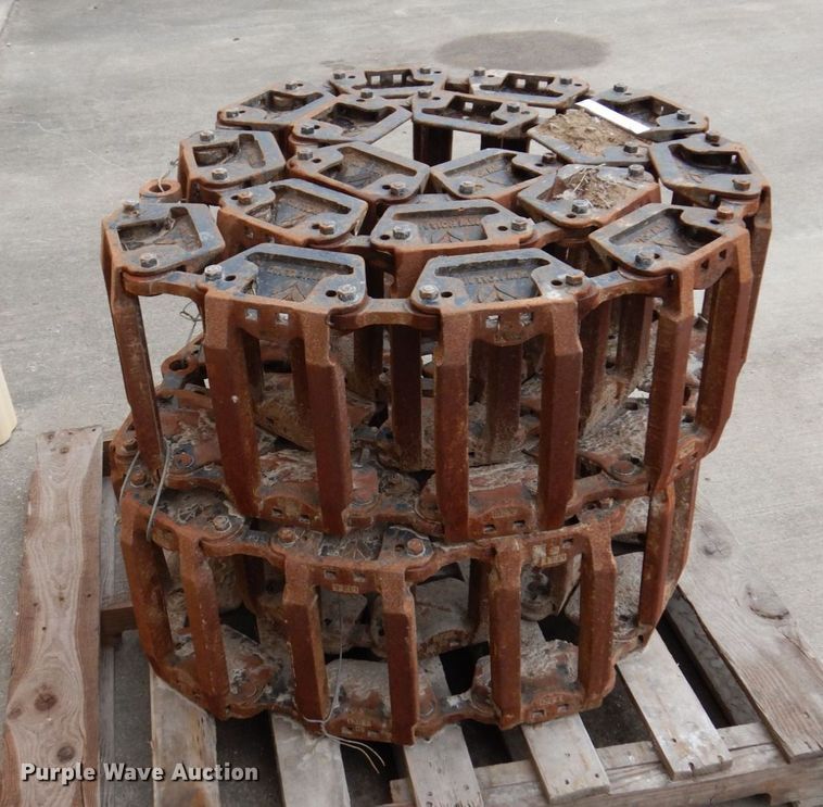 image for item KR9291 New Holland  over tire tracks