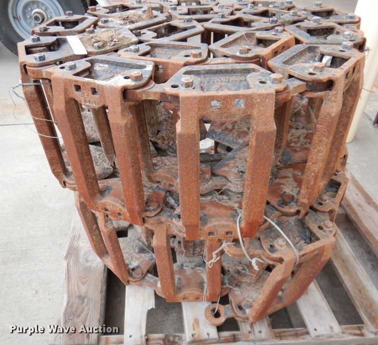 image for item KR9291 New Holland  over tire tracks