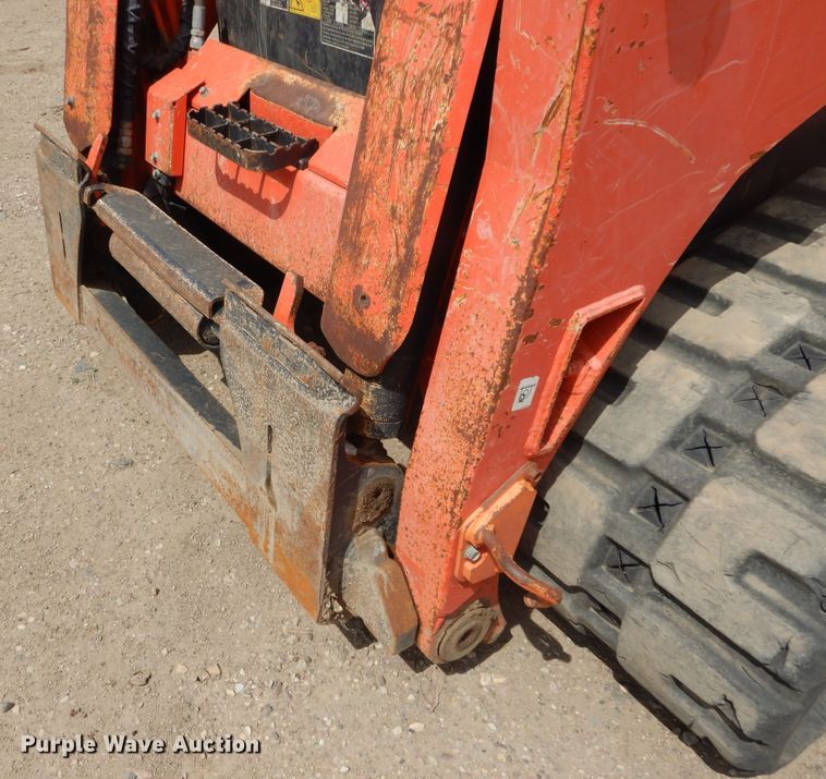 image for item KS9910 Kubota SVL90-2  tracked skid steer loader