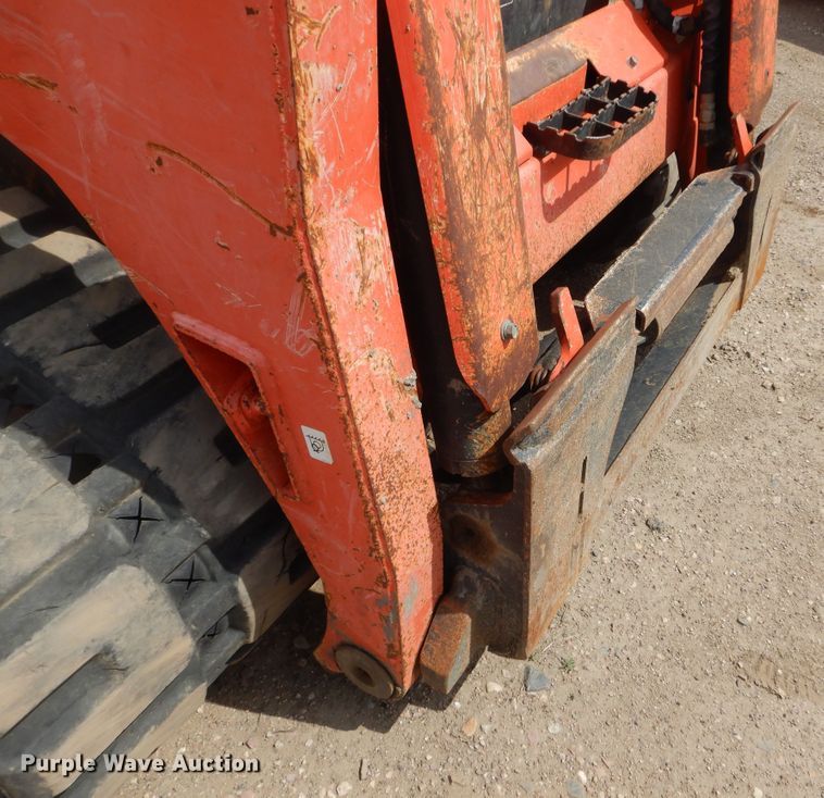 image for item KS9910 Kubota SVL90-2  tracked skid steer loader