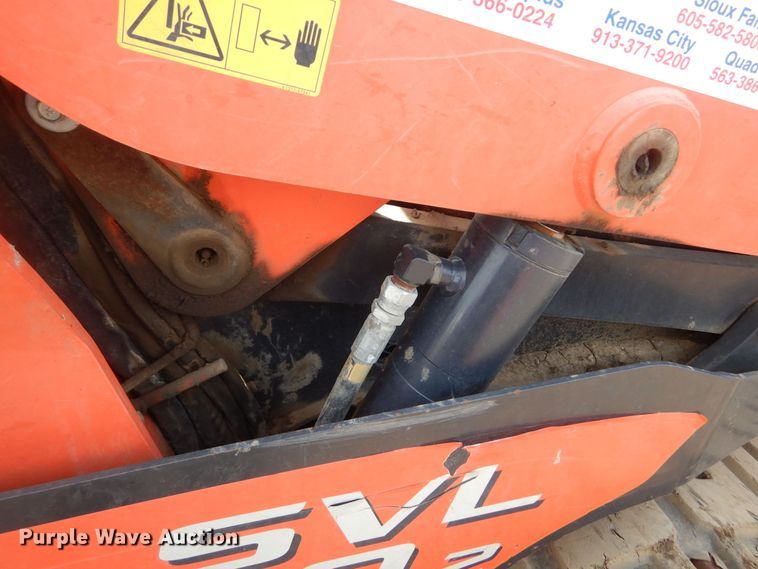 image for item KS9910 Kubota SVL90-2  tracked skid steer loader