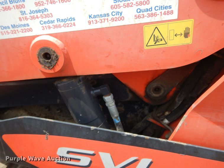 image for item KS9910 Kubota SVL90-2  tracked skid steer loader