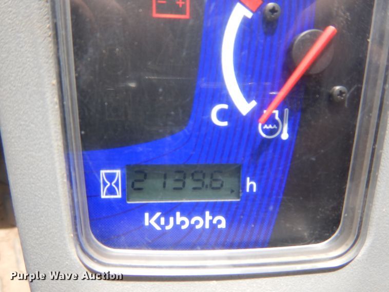 image for item KS9910 Kubota SVL90-2  tracked skid steer loader