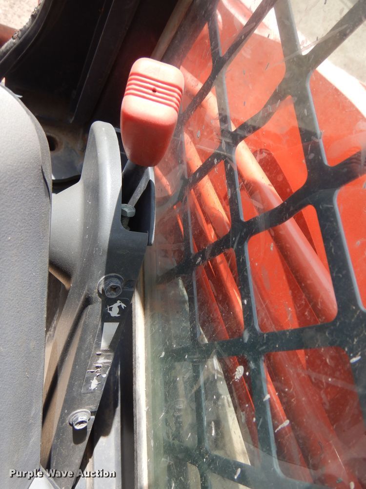 image for item KS9910 Kubota SVL90-2  tracked skid steer loader