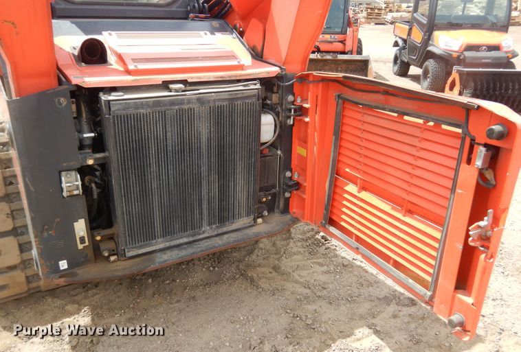 image for item KS9910 Kubota SVL90-2  tracked skid steer loader