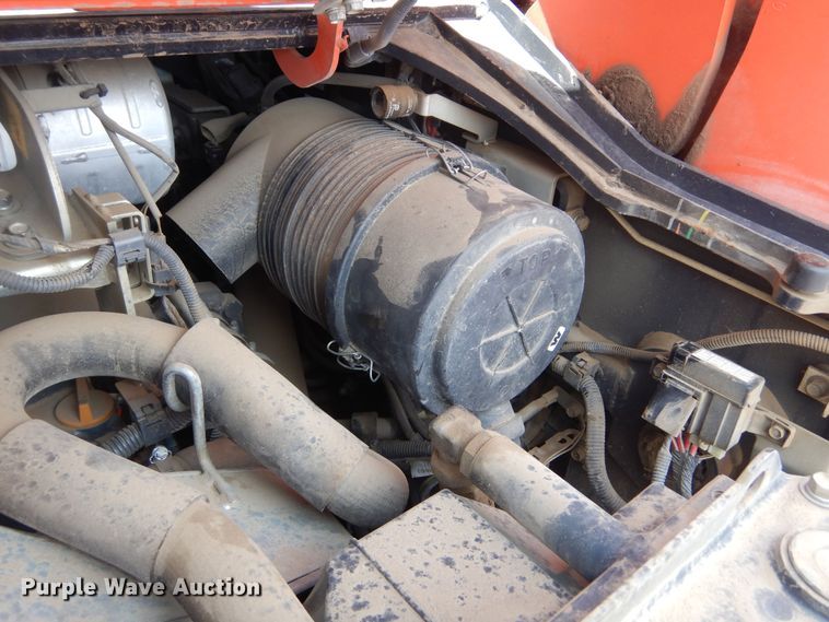 image for item KS9910 Kubota SVL90-2  tracked skid steer loader