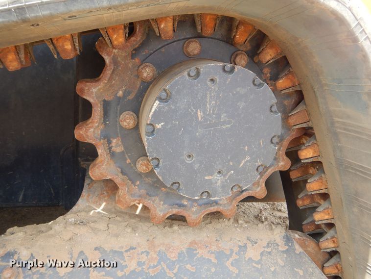 image for item KS9910 Kubota SVL90-2  tracked skid steer loader