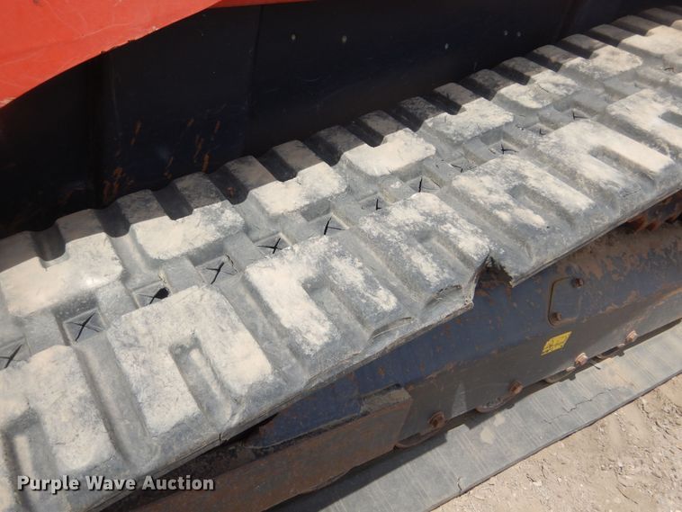 image for item KS9910 Kubota SVL90-2  tracked skid steer loader