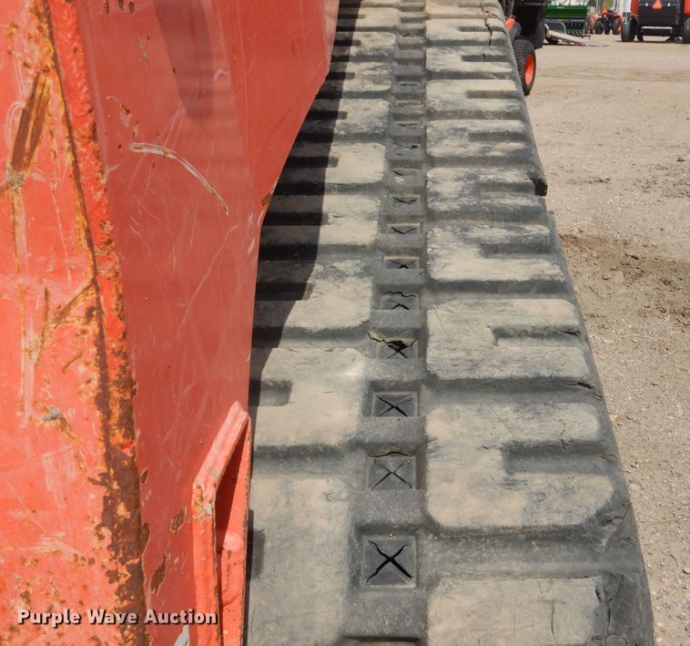 image for item KS9910 Kubota SVL90-2  tracked skid steer loader