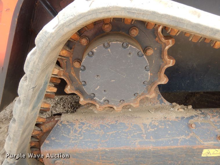 image for item KS9910 Kubota SVL90-2  tracked skid steer loader