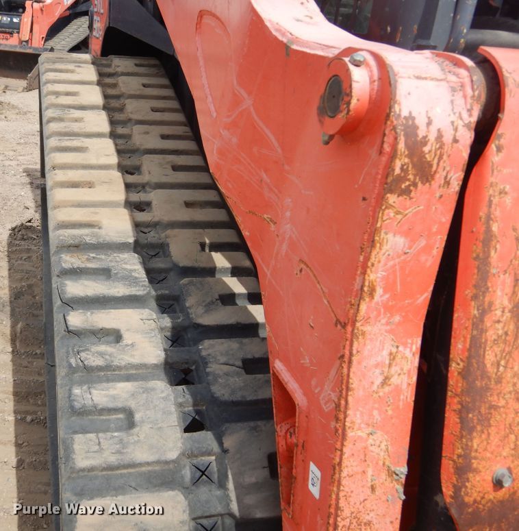 image for item KS9910 Kubota SVL90-2  tracked skid steer loader