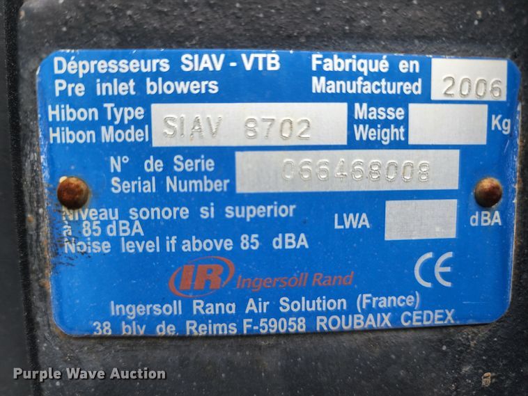 image for item KT9867 2006 International 7600  vacuum truck