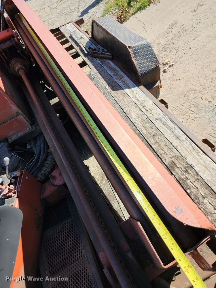 image for item KT9883 1996 Ditch Witch JT820  directional boring unit