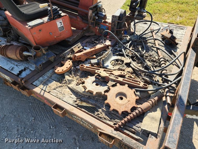 image for item KT9883 1996 Ditch Witch JT820  directional boring unit