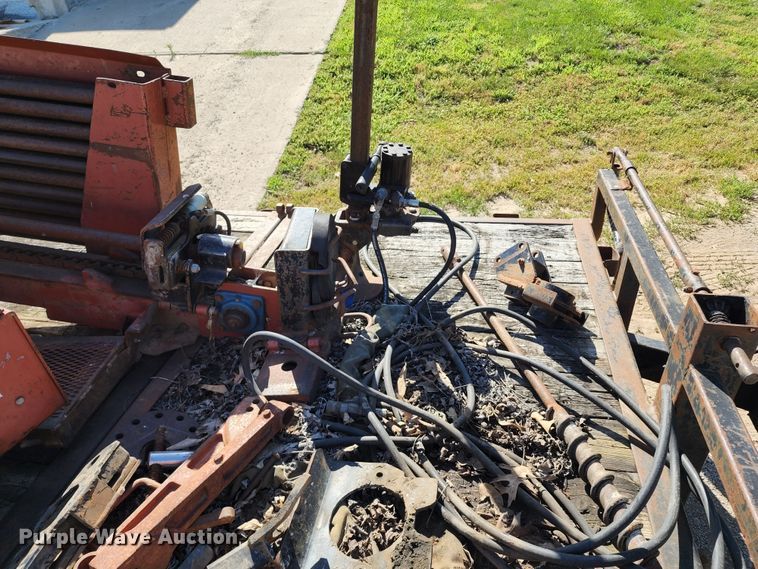 image for item KT9883 1996 Ditch Witch JT820  directional boring unit