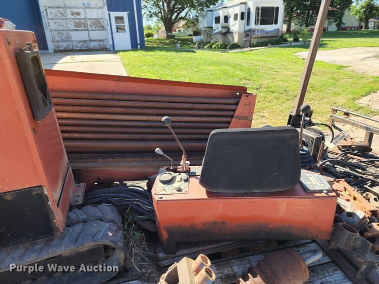 image for item KT9883 1996 Ditch Witch JT820  directional boring unit