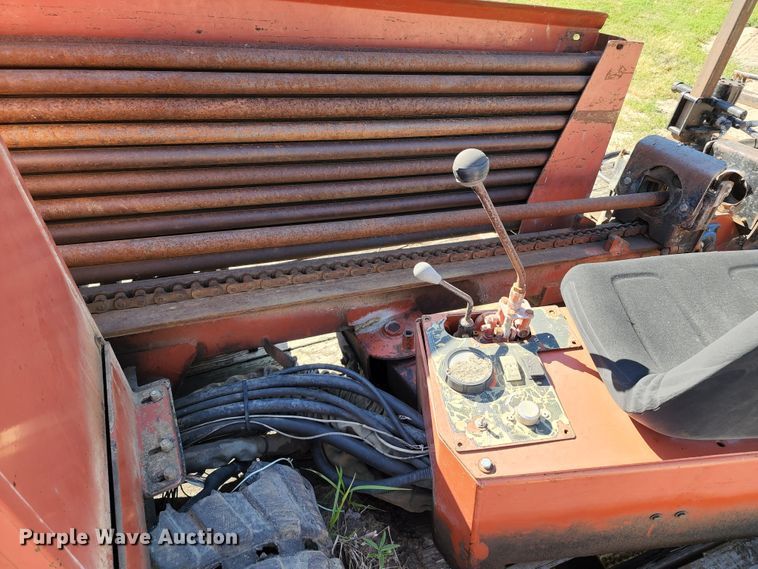 image for item KT9883 1996 Ditch Witch JT820  directional boring unit