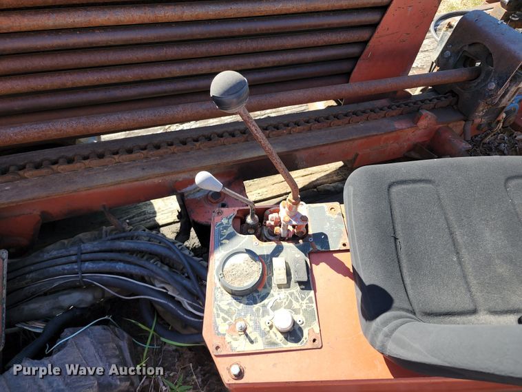 image for item KT9883 1996 Ditch Witch JT820  directional boring unit