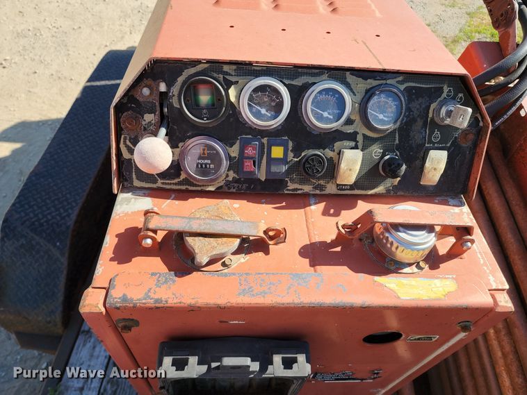 image for item KT9883 1996 Ditch Witch JT820  directional boring unit