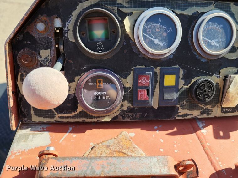 image for item KT9883 1996 Ditch Witch JT820  directional boring unit