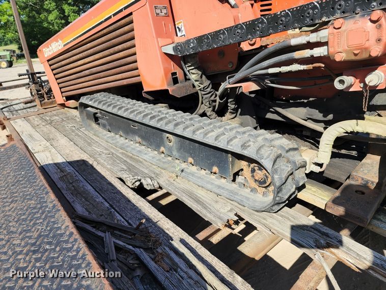 image for item KT9883 1996 Ditch Witch JT820  directional boring unit