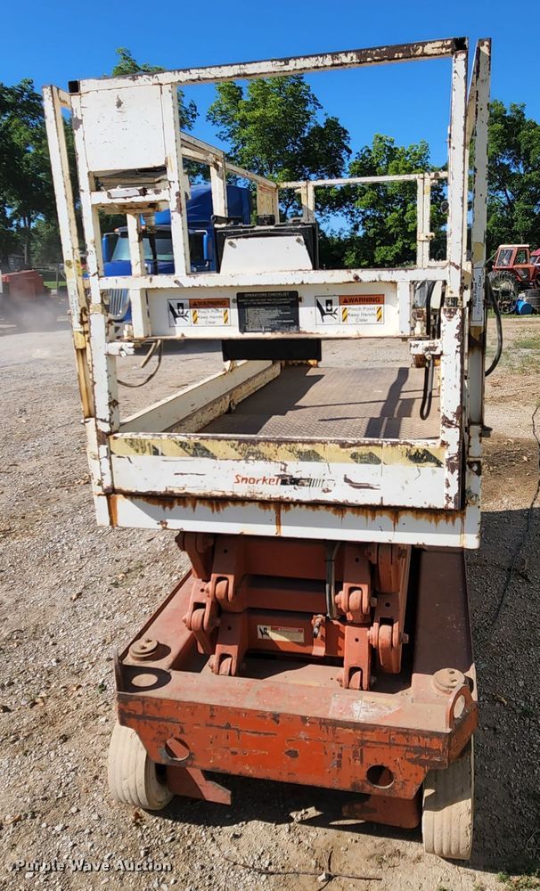image for item KT9885 Snorkel SL25 Wildccat  scissor lift