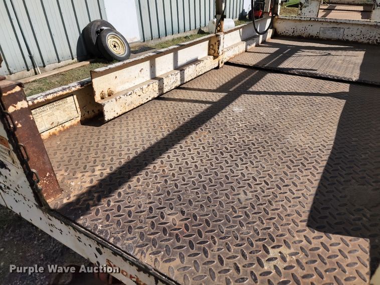 image for item KT9885 Snorkel SL25 Wildccat  scissor lift