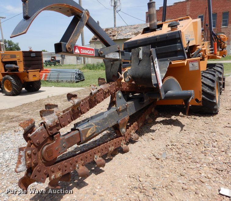 image for item LP9349 2001 Case 360  trencher