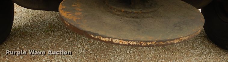 image for item MD9145 1998 GMC C7500  drilling rig truck