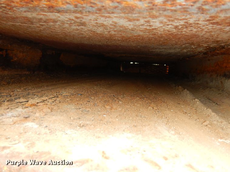 image for item MD9145 1998 GMC C7500  drilling rig truck