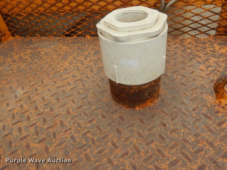 image for item MD9145 1998 GMC C7500  drilling rig truck