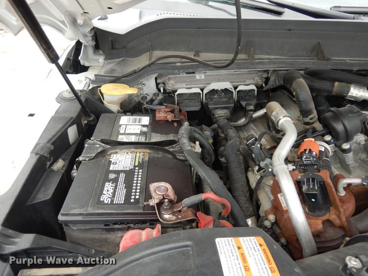 image for item MD9146 2012 Ford F550 Super Duty XL  Crew Cab flatbed truck