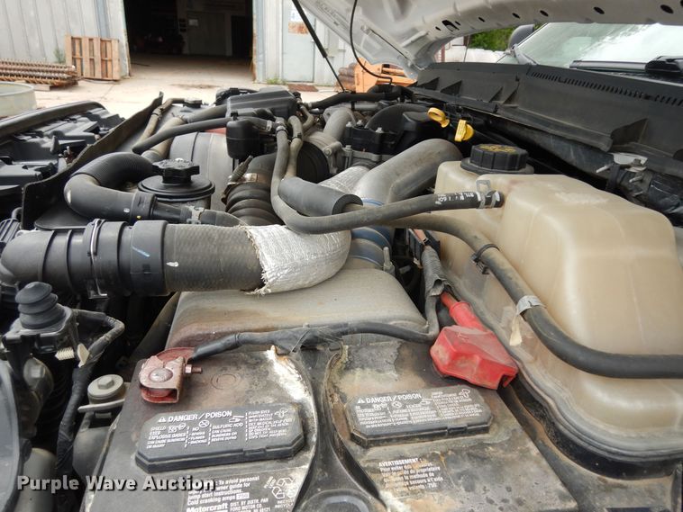 image for item MD9146 2012 Ford F550 Super Duty XL  Crew Cab flatbed truck