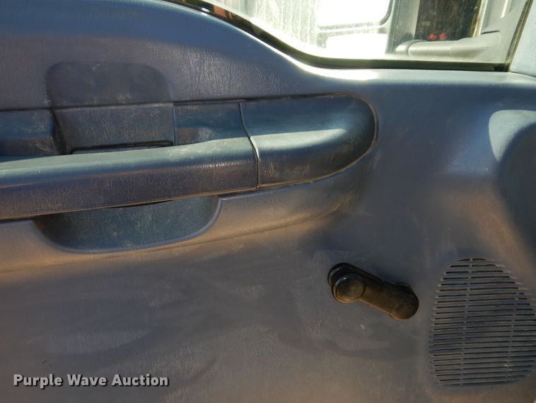 image for item MD9188 1999 Ford F550 Super Duty  dump flatbed truck