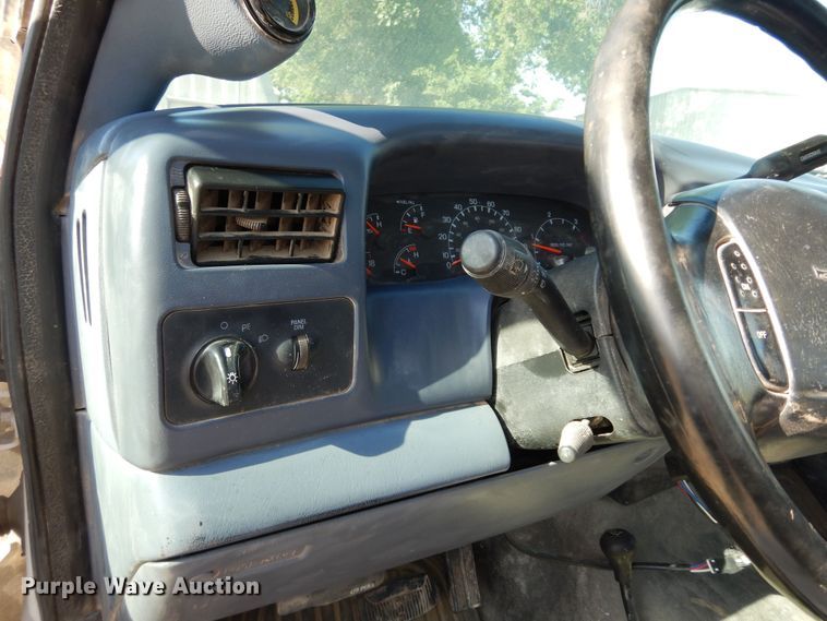 image for item MD9188 1999 Ford F550 Super Duty  dump flatbed truck