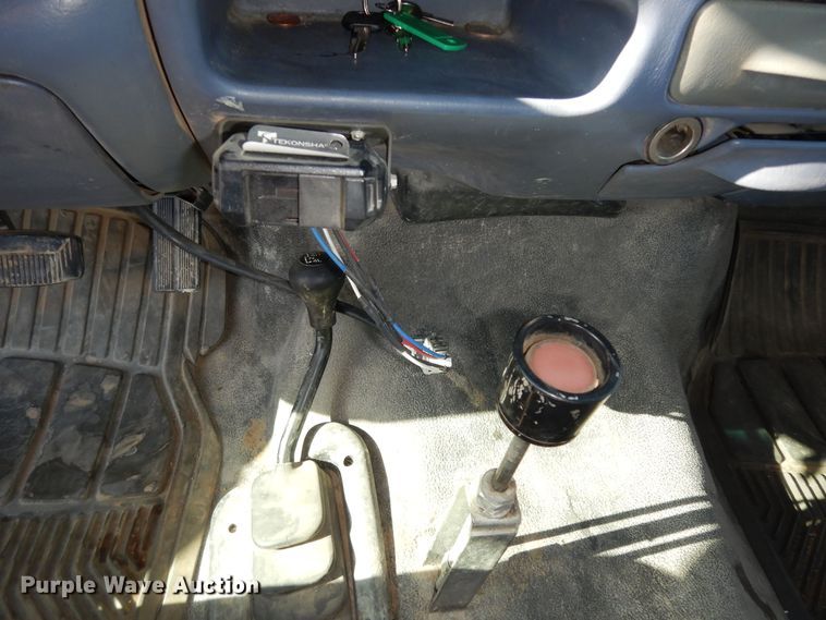 image for item MD9188 1999 Ford F550 Super Duty  dump flatbed truck