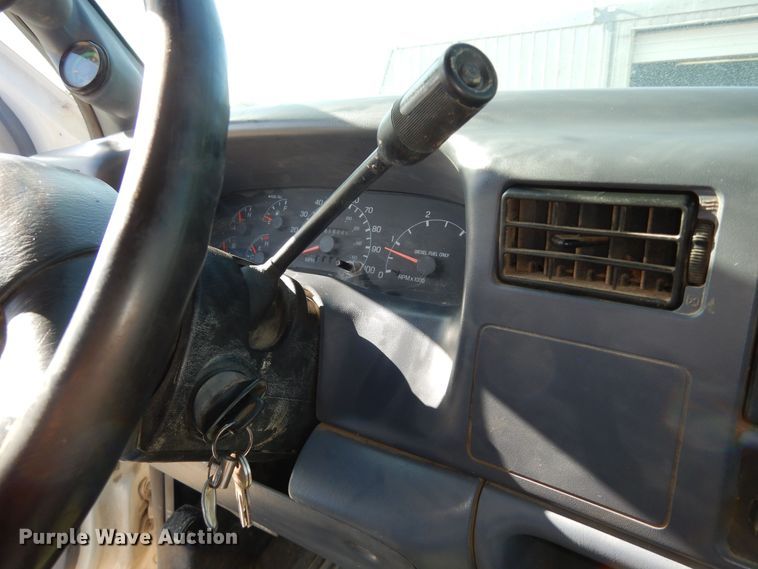 image for item MD9188 1999 Ford F550 Super Duty  dump flatbed truck