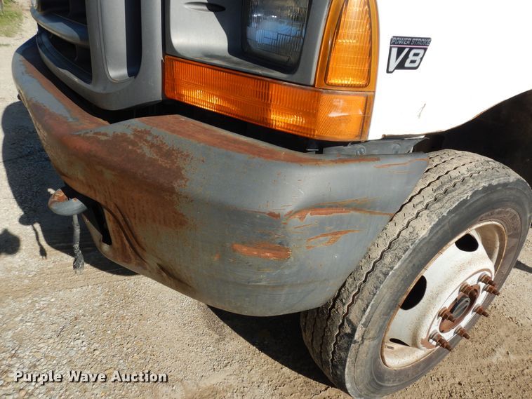 image for item MD9188 1999 Ford F550 Super Duty  dump flatbed truck