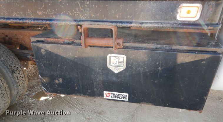 image for item MD9188 1999 Ford F550 Super Duty  dump flatbed truck