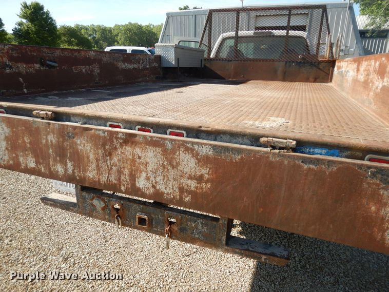 image for item MD9188 1999 Ford F550 Super Duty  dump flatbed truck
