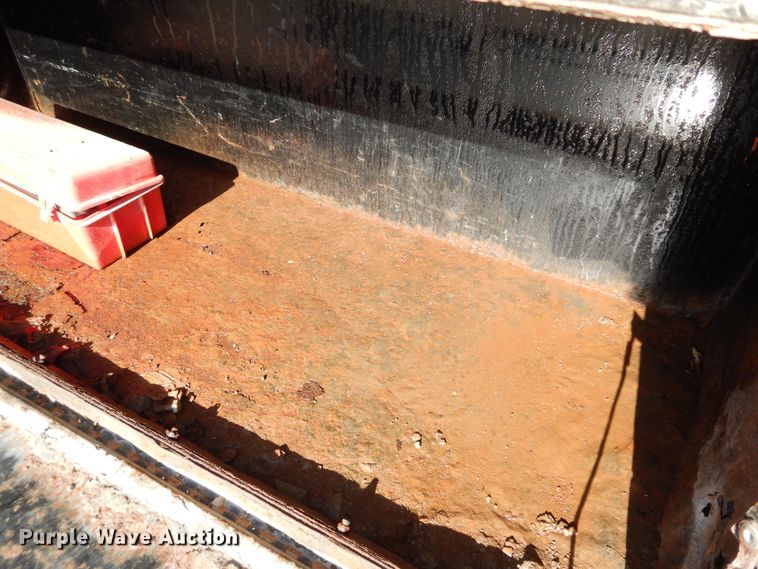 image for item MD9188 1999 Ford F550 Super Duty  dump flatbed truck