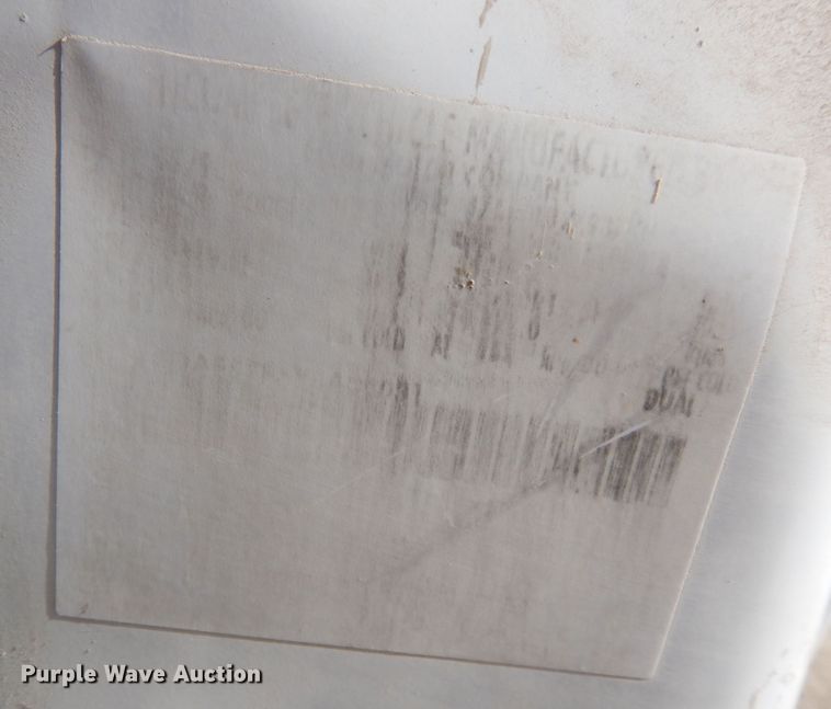 image for item MD9188 1999 Ford F550 Super Duty  dump flatbed truck