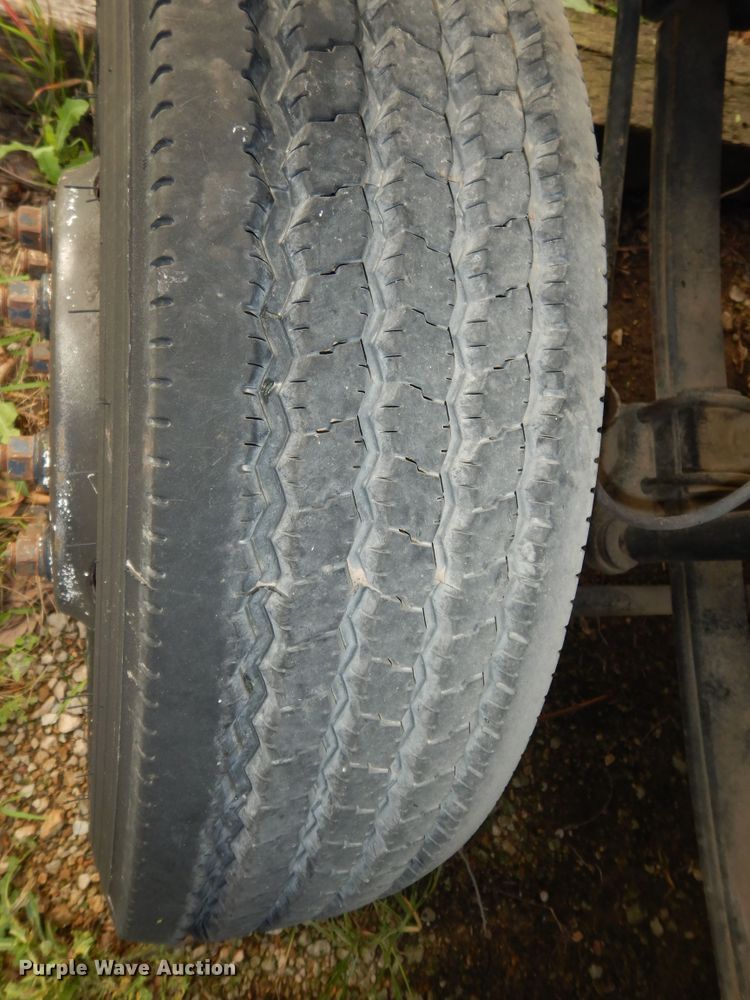 image for item MD9189 1995 GMC TopKick LoPro  drilling rig truck