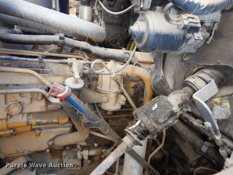 image for item MD9189 1995 GMC TopKick LoPro  drilling rig truck