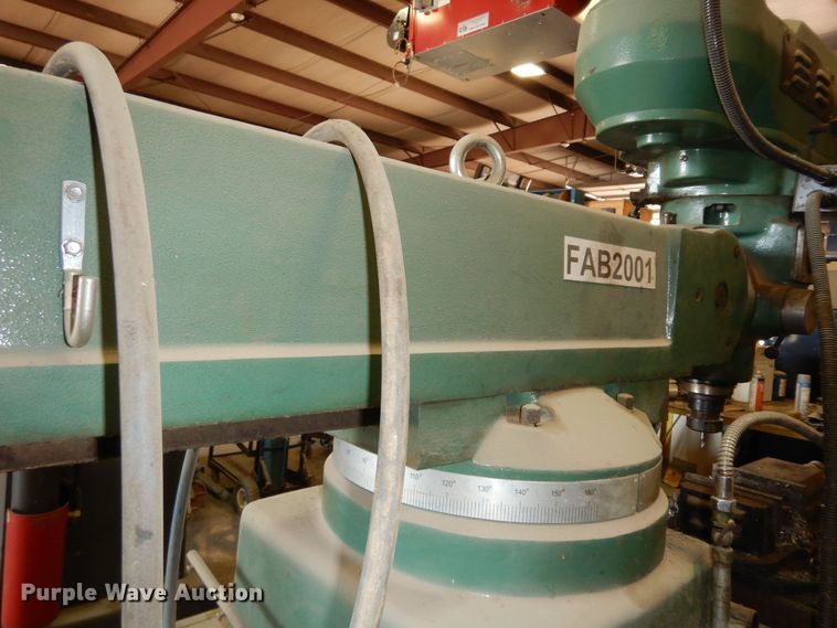 image for item MD9220 2008 Grizzly X6330B  milling machine