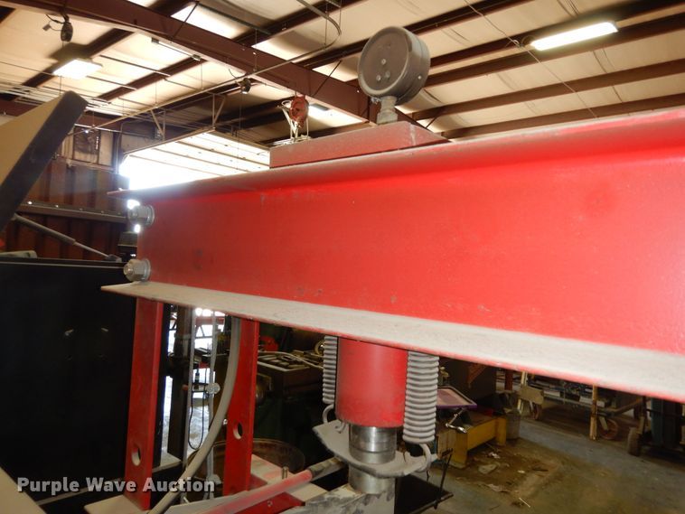 image for item MD9222 Hydraulic press