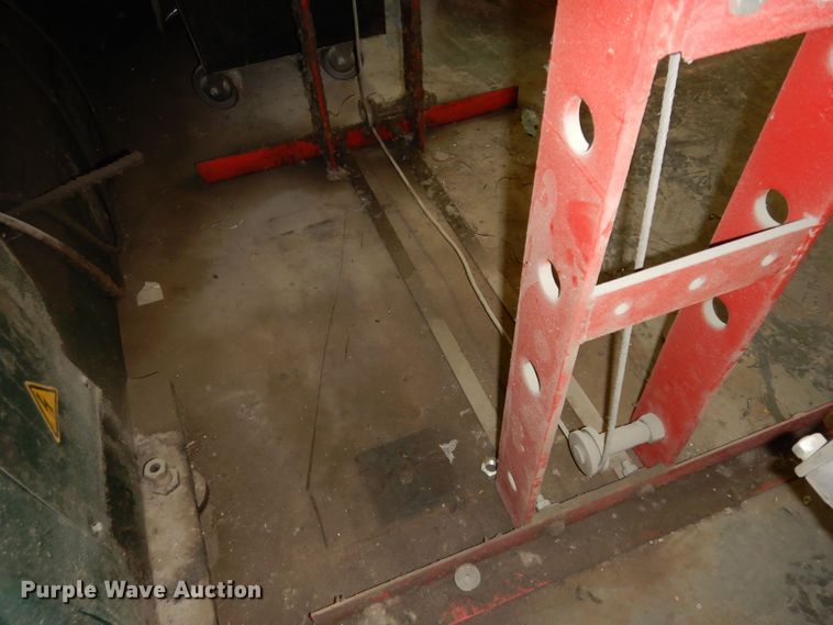 image for item MD9222 Hydraulic press