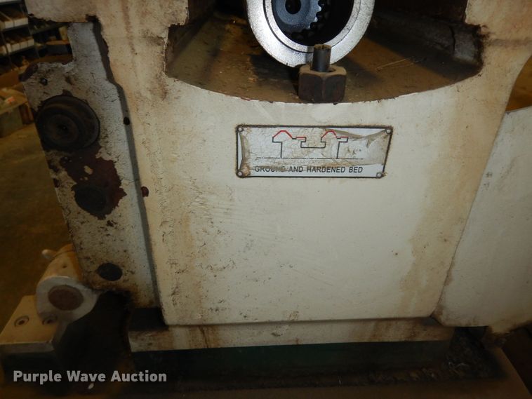 image for item MD9223 2010 Grizzly G0600  big bore metal lathe