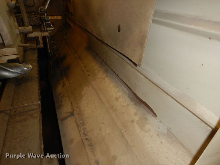 image for item MD9223 2010 Grizzly G0600  big bore metal lathe