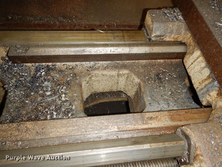 image for item MD9223 2010 Grizzly G0600  big bore metal lathe